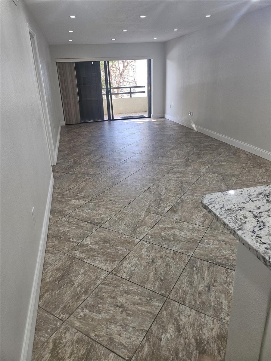 106 1ST ST E #110, TIERRA VERDE, FL, 33715