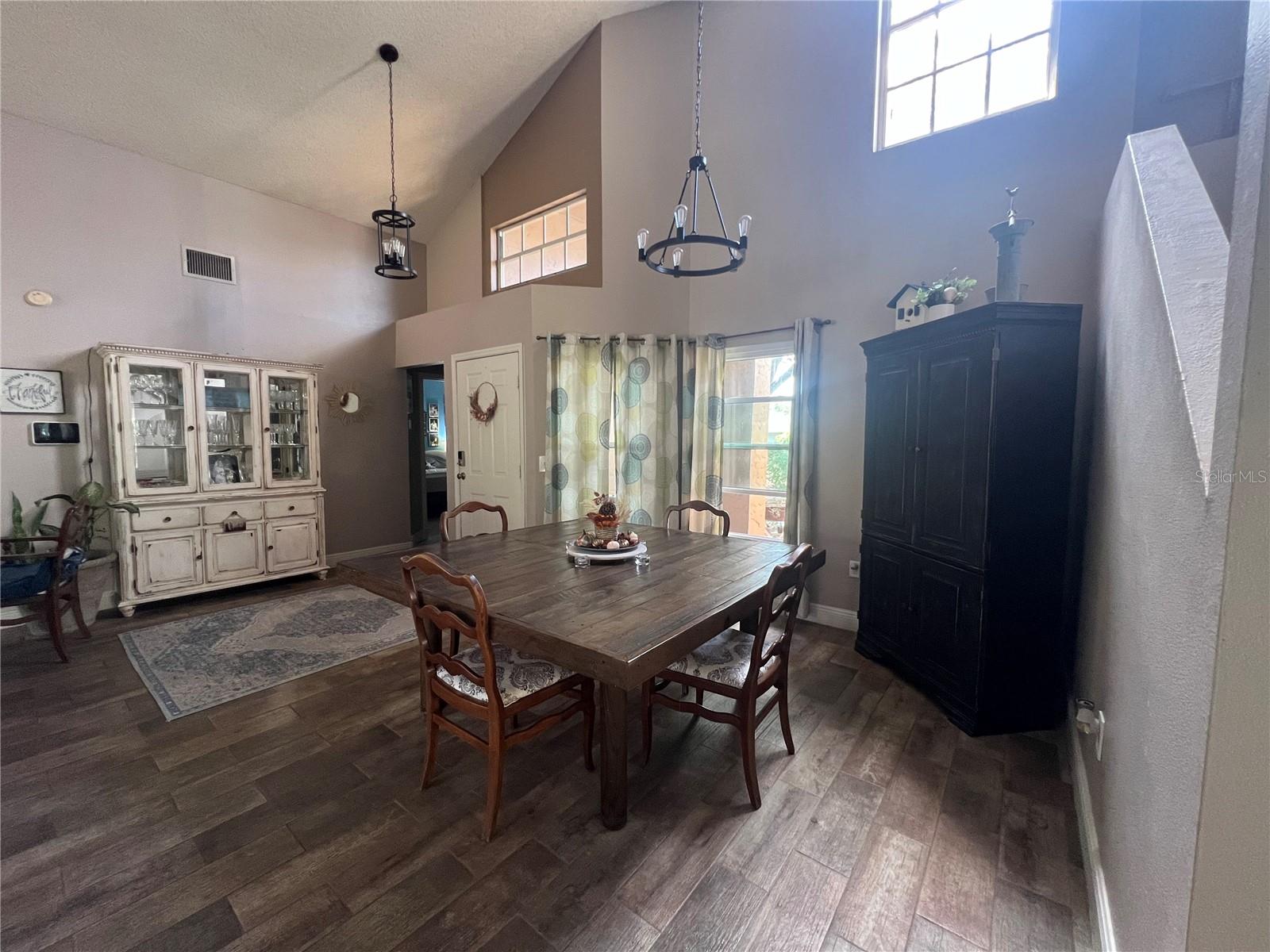 737 BUTTERNUT PL, LAKELAND, FL, 33813
