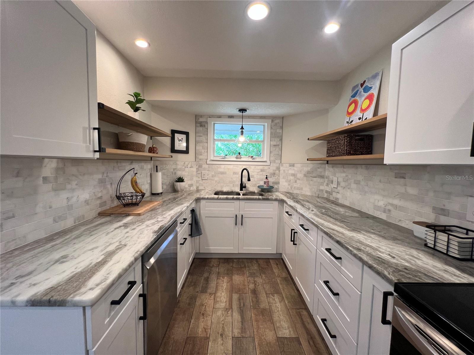 737 BUTTERNUT PL, LAKELAND, FL, 33813