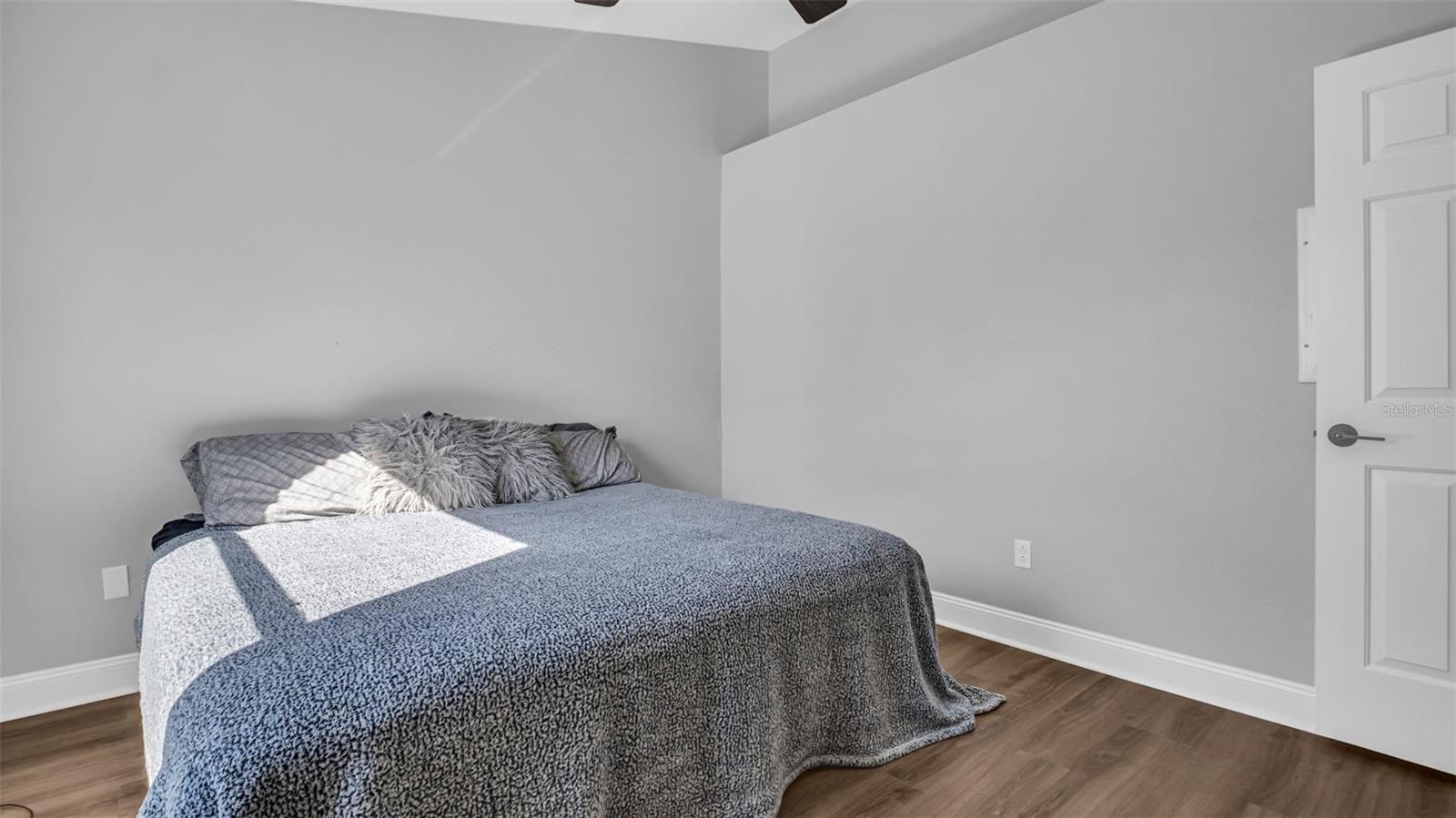 12432 COUNTRY WHITE CIR, TAMPA, FL, 33635