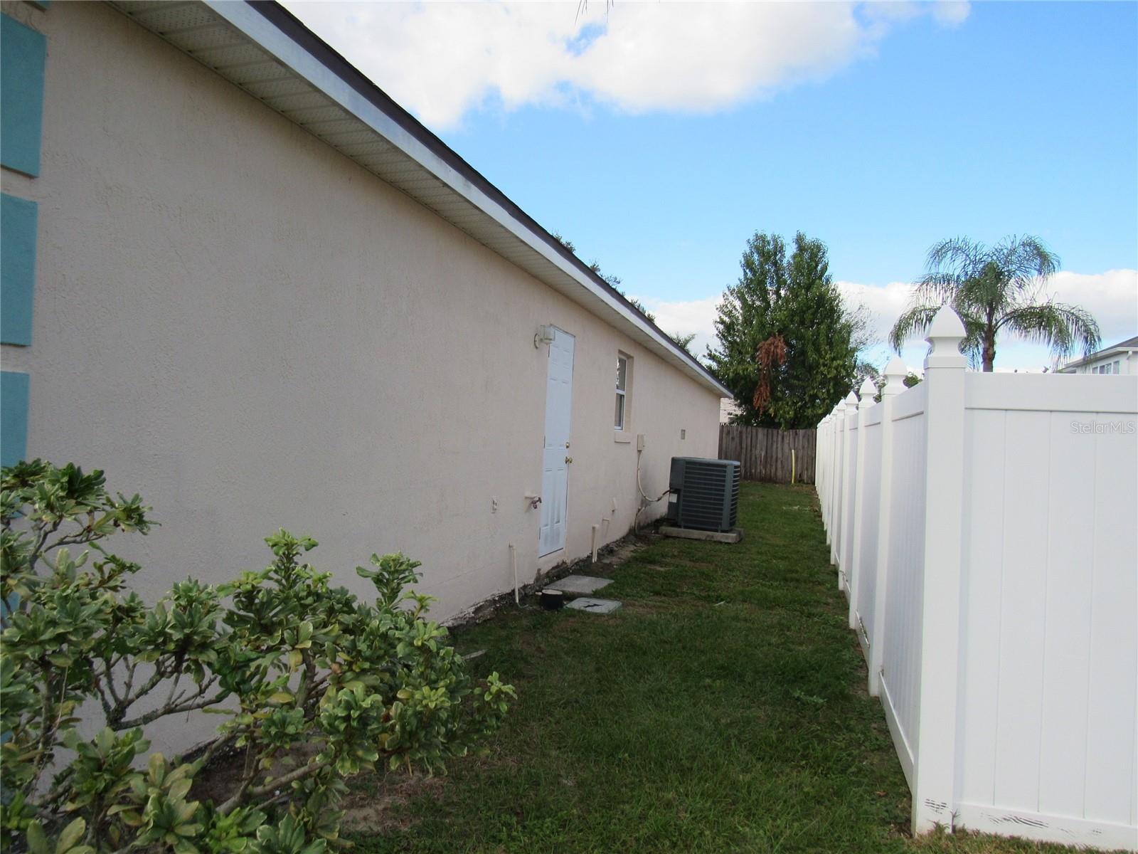218 ELLA MAE DR, DAVENPORT, FL, 33897