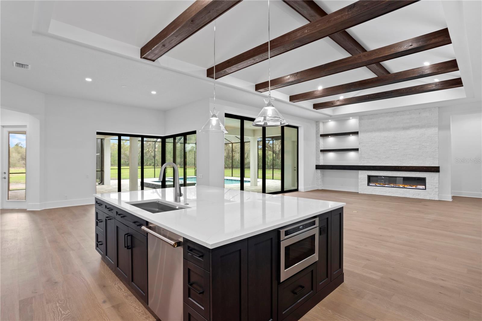 937 OLD WELCOME RD, LITHIA, FL, 33547
