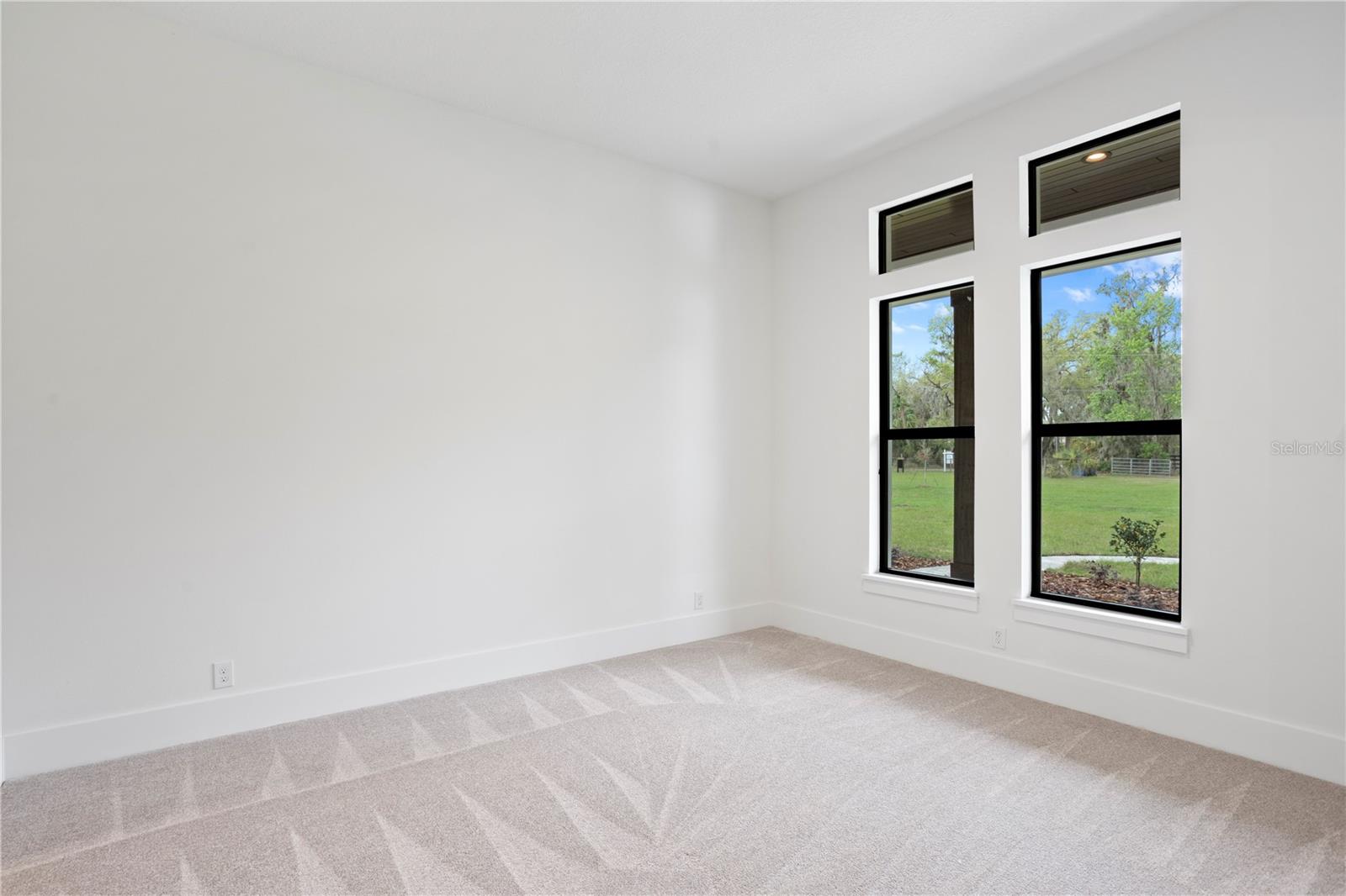 937 OLD WELCOME RD, LITHIA, FL, 33547