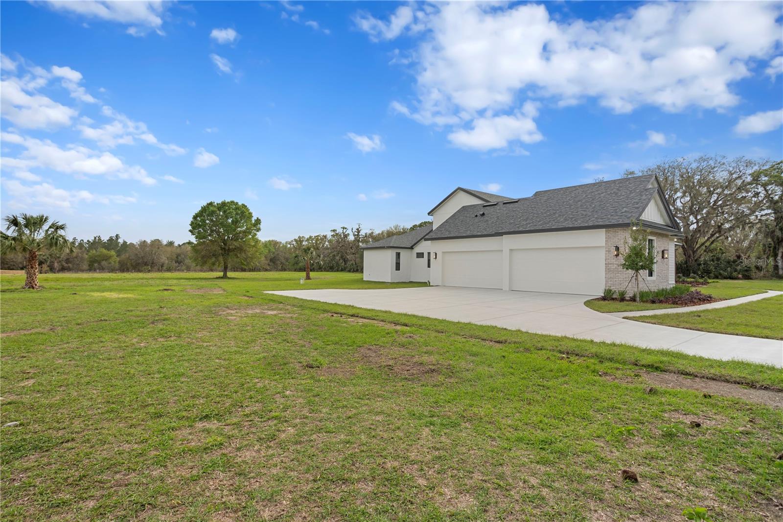 937 OLD WELCOME RD, LITHIA, FL, 33547