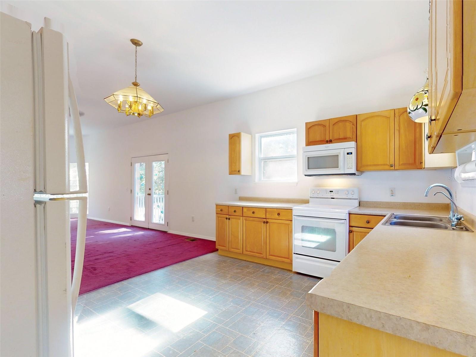 5300 N OCEAN SHORE BLVD, PALM COAST, FL, 32137