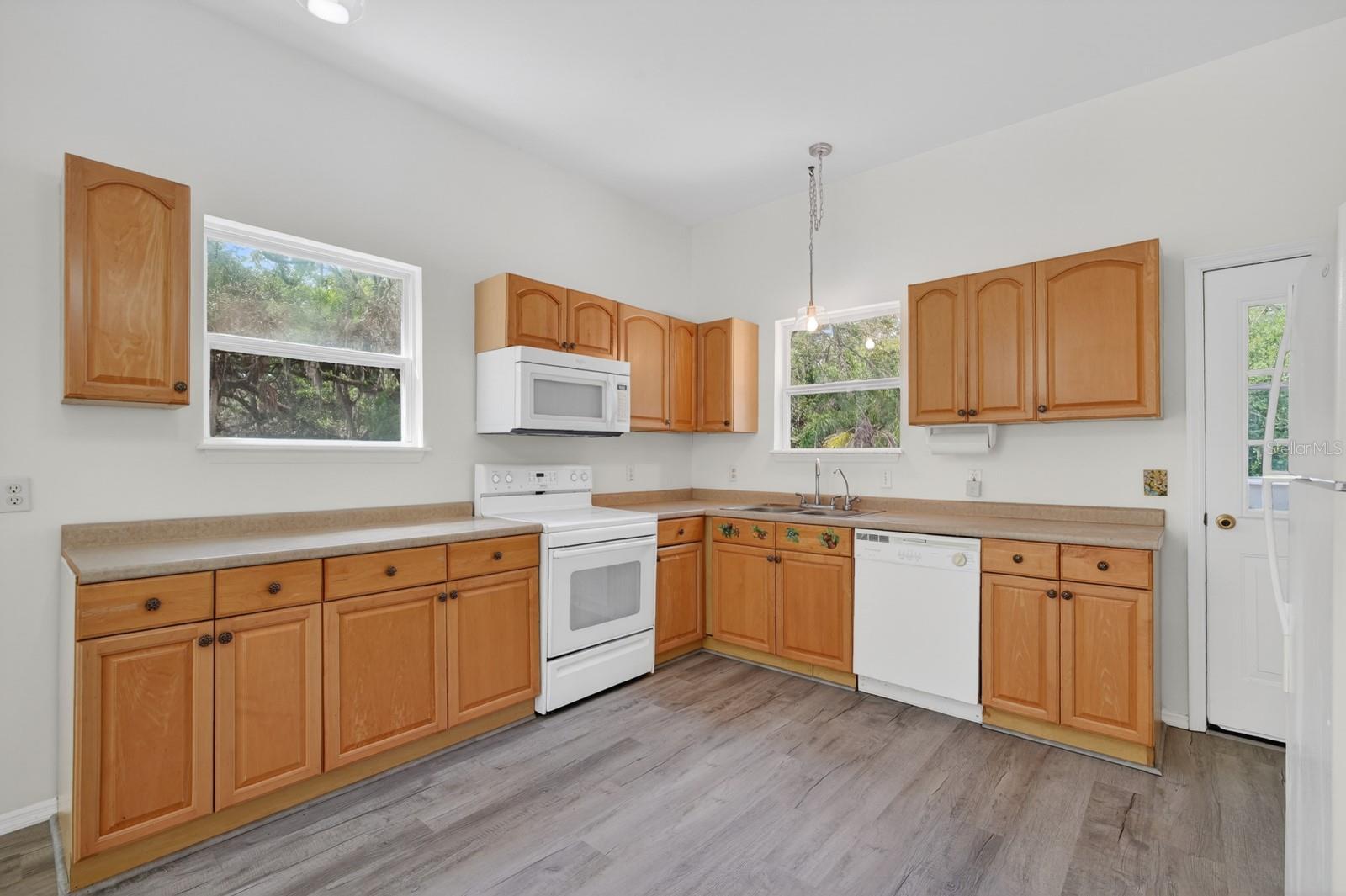 5300 N OCEAN SHORE BLVD, PALM COAST, FL, 32137