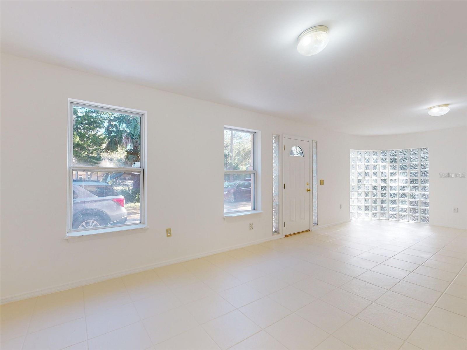 5300 N OCEAN SHORE BLVD, PALM COAST, FL, 32137