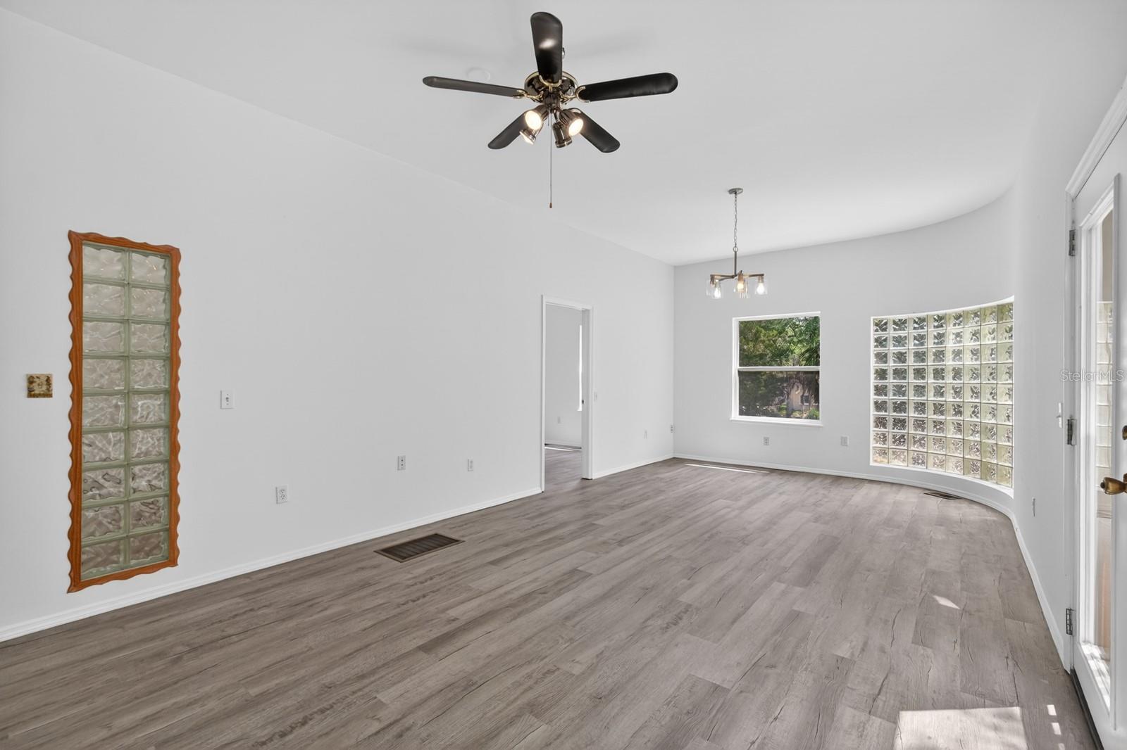 5300 N OCEAN SHORE BLVD, PALM COAST, FL, 32137