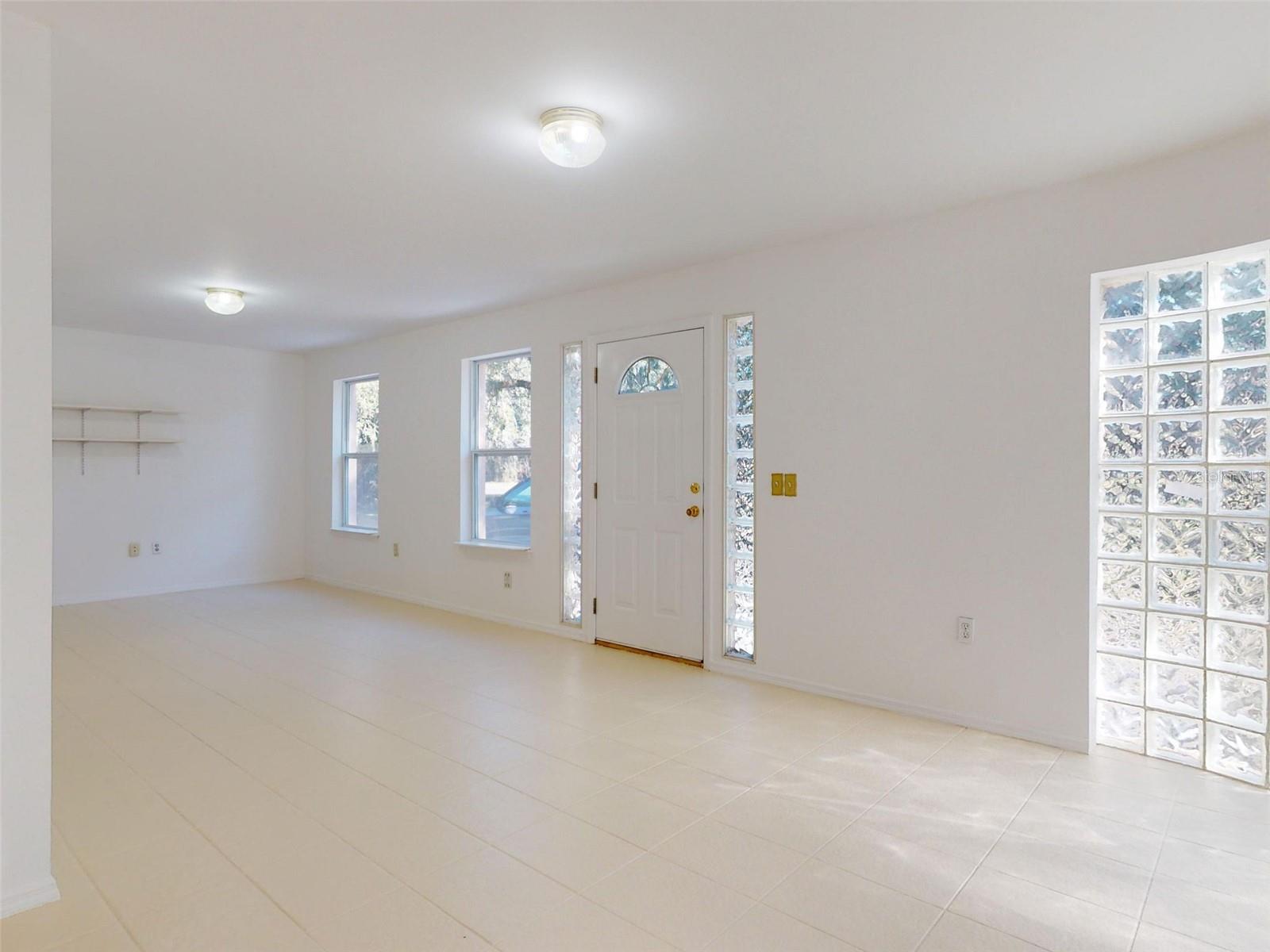 5300 N OCEAN SHORE BLVD, PALM COAST, FL, 32137