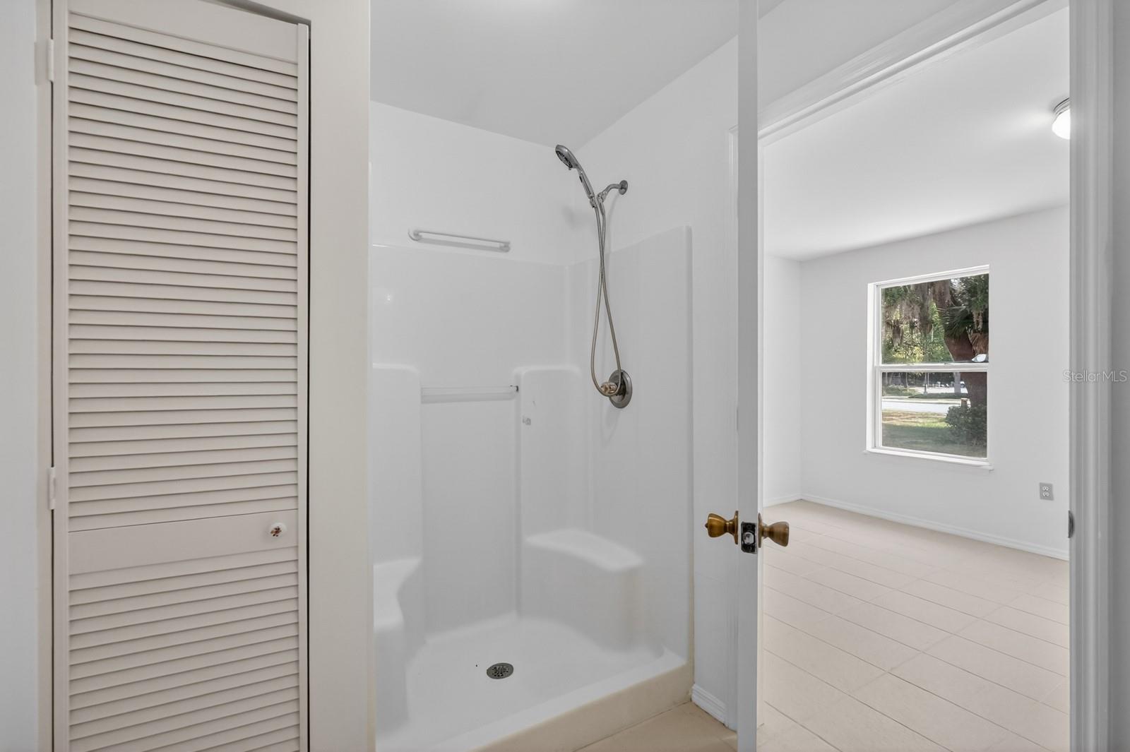 5300 N OCEAN SHORE BLVD, PALM COAST, FL, 32137