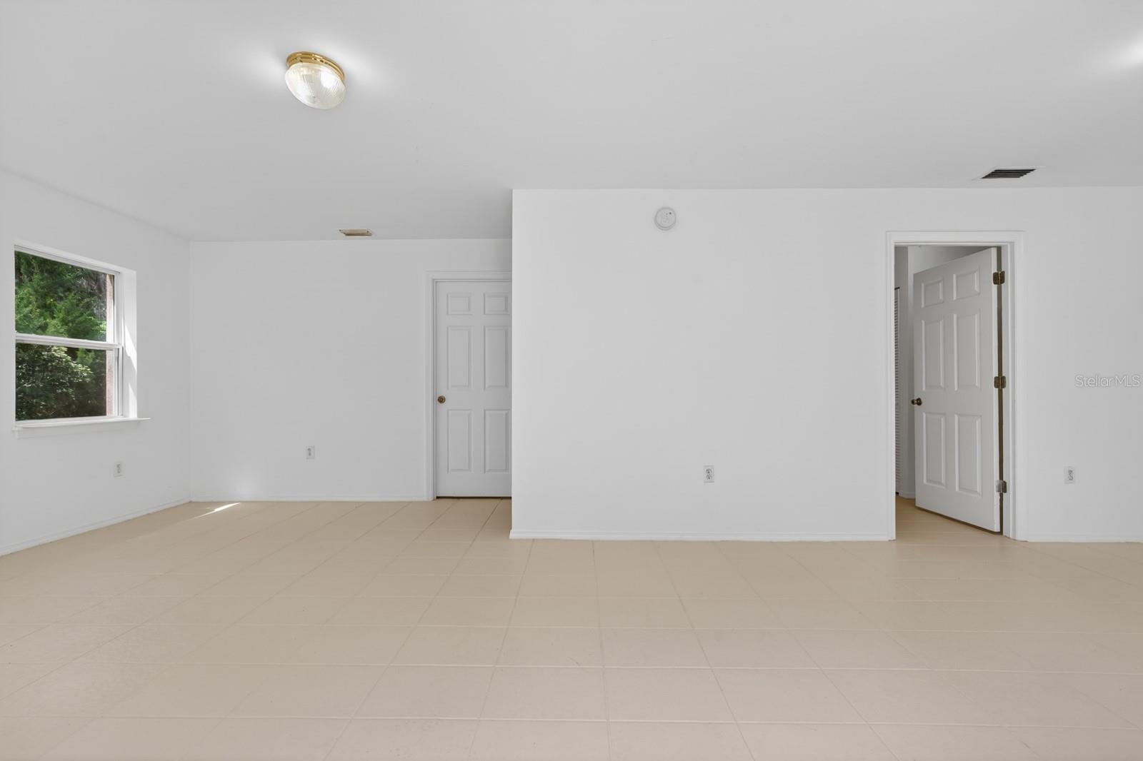 5300 N OCEAN SHORE BLVD, PALM COAST, FL, 32137