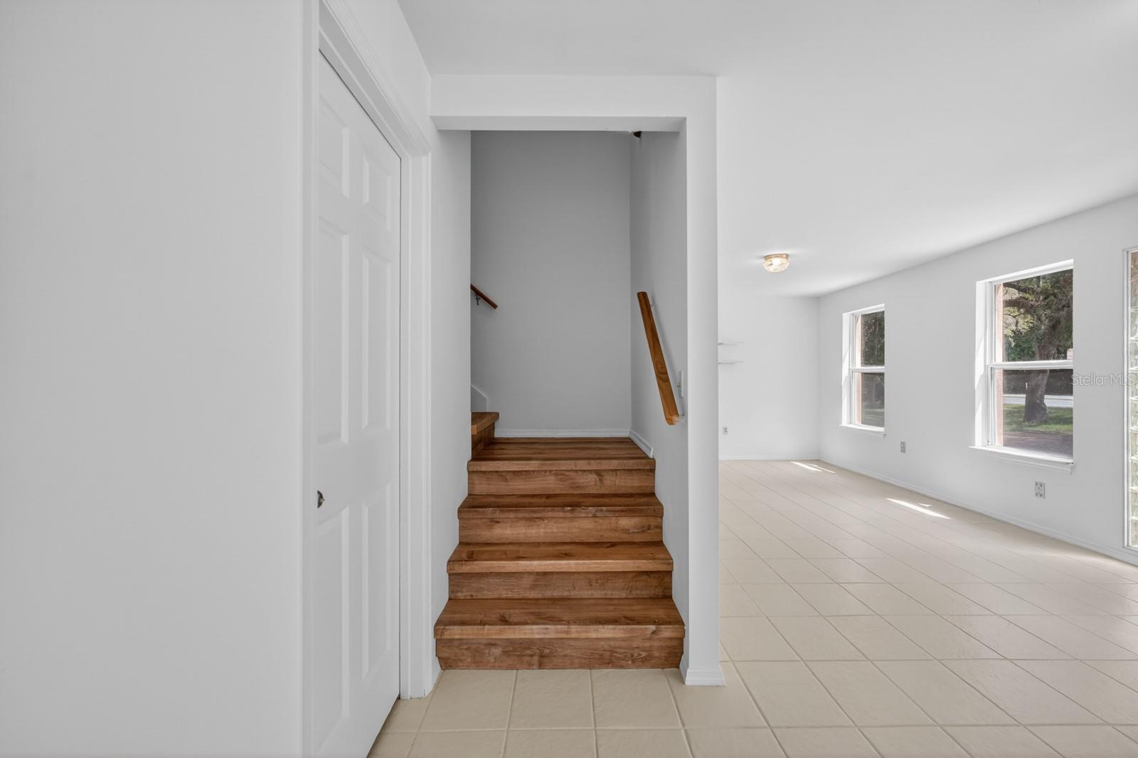 5300 N OCEAN SHORE BLVD, PALM COAST, FL, 32137