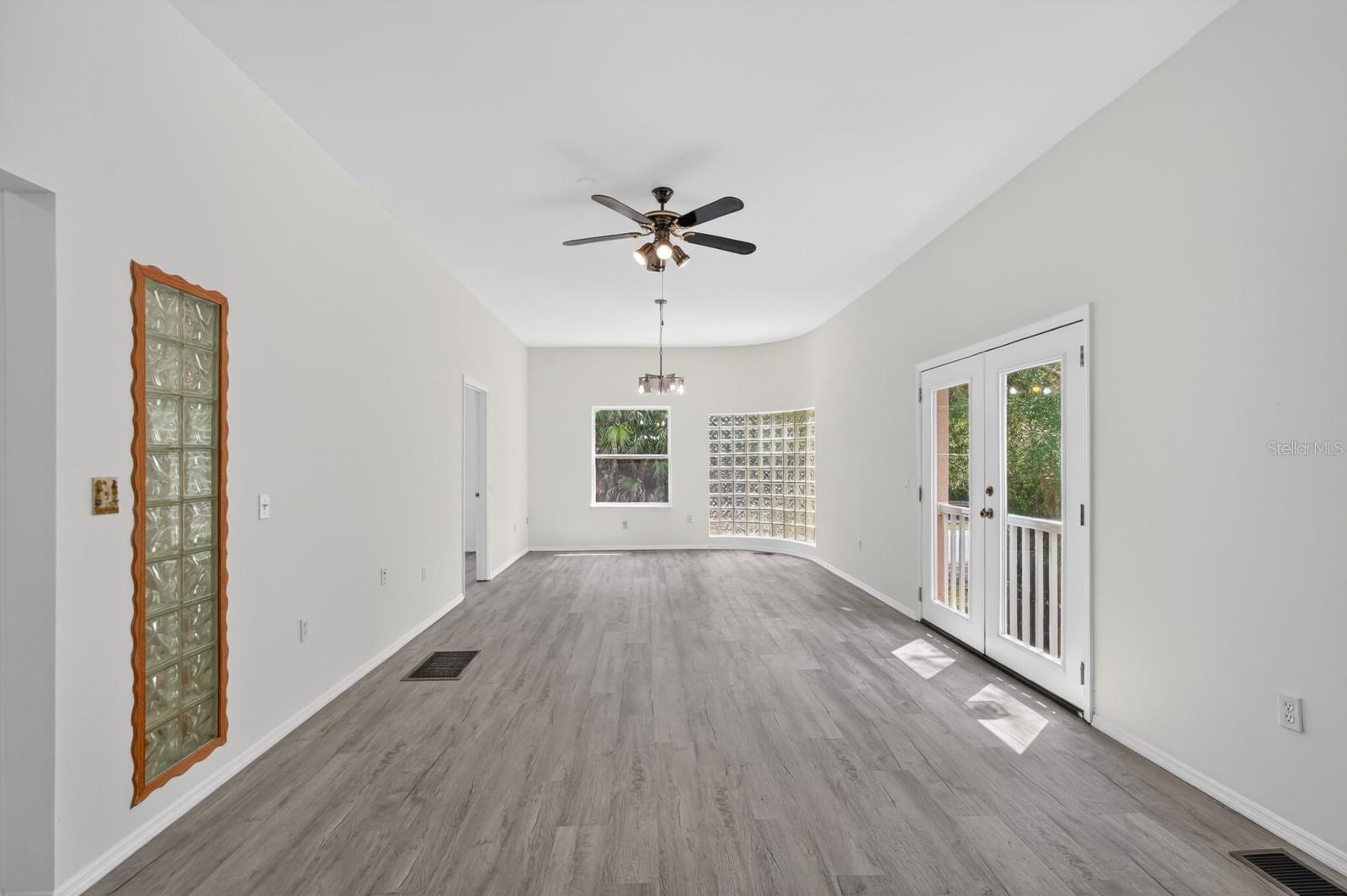5300 N OCEAN SHORE BLVD, PALM COAST, FL, 32137