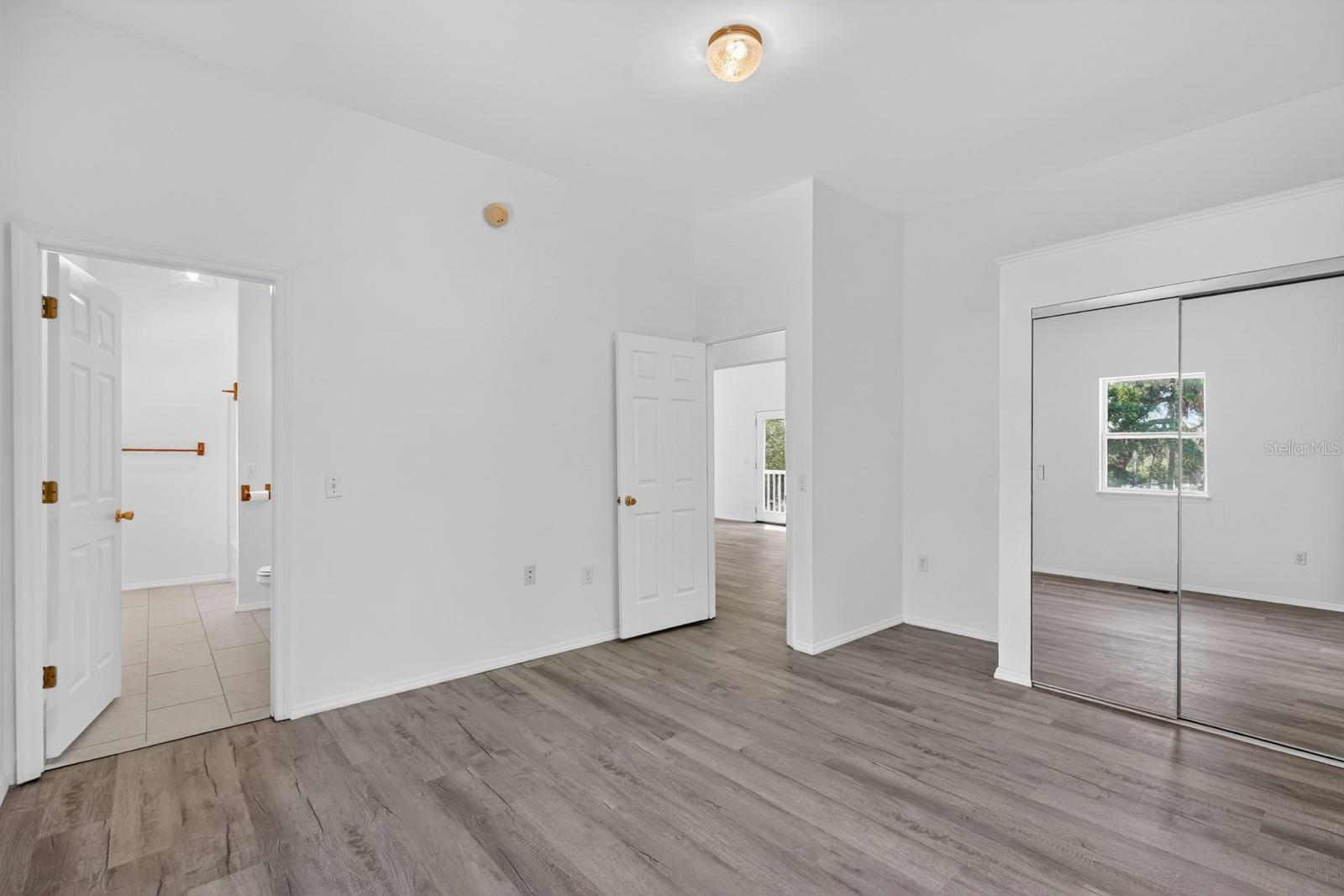 5300 N OCEAN SHORE BLVD, PALM COAST, FL, 32137