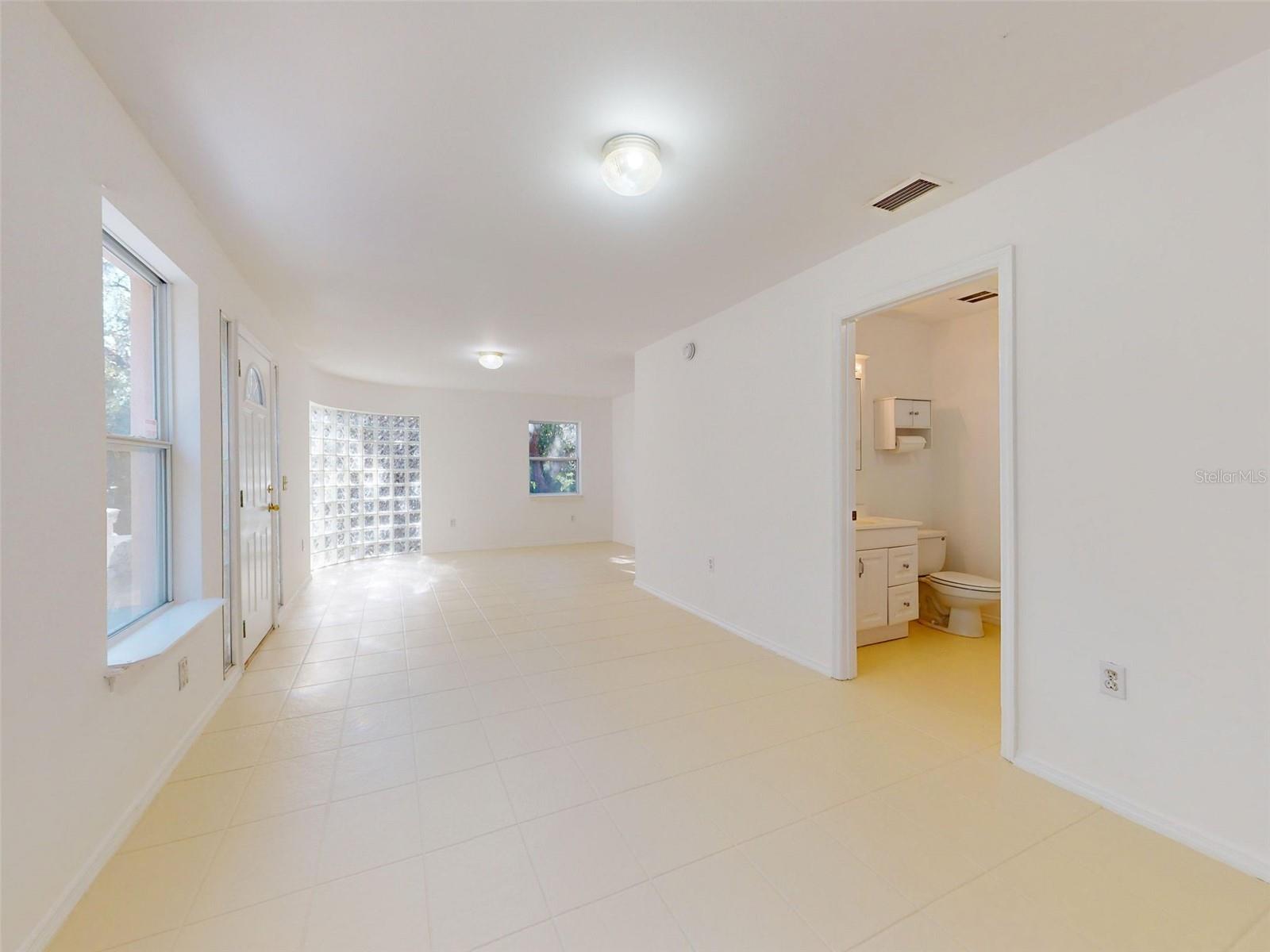 5300 N OCEAN SHORE BLVD, PALM COAST, FL, 32137