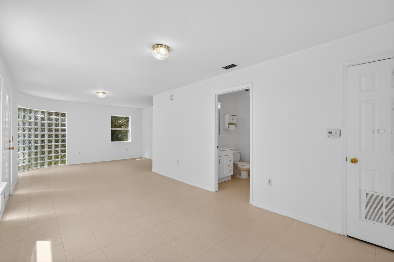 5300 N OCEAN SHORE BLVD, PALM COAST, FL, 32137
