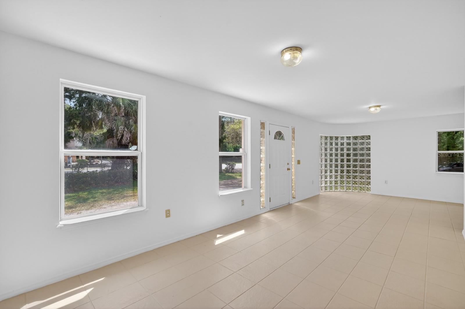 5300 N OCEAN SHORE BLVD, PALM COAST, FL, 32137
