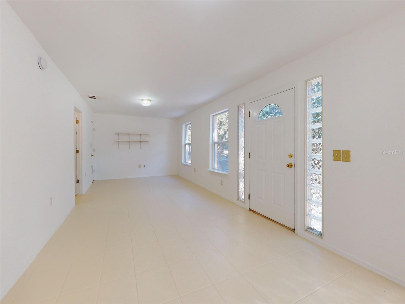 5300 N OCEAN SHORE BLVD, PALM COAST, FL, 32137