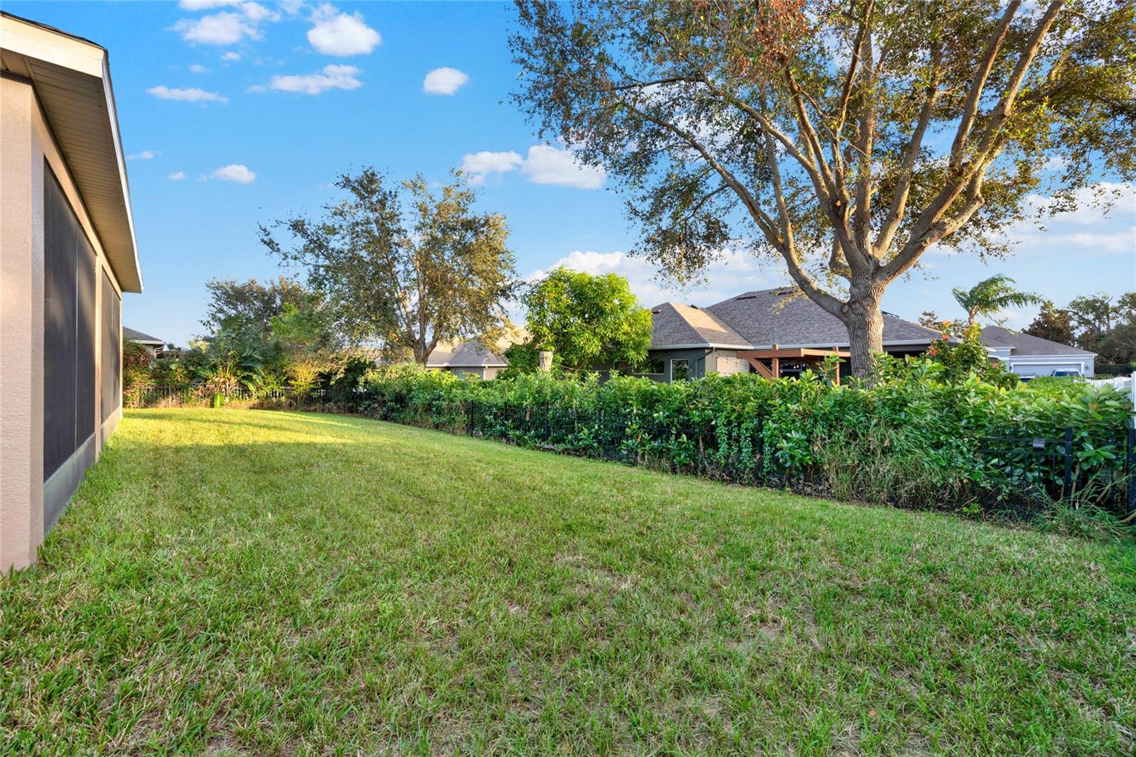 3258 SPICER AVE, GRAND ISLAND, FL, 32735