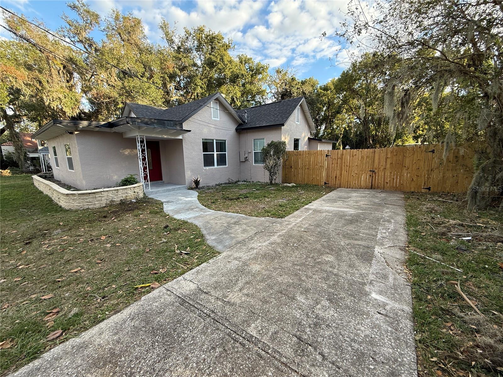 1009 HERNDON ST, LEESBURG, FL, 34748
