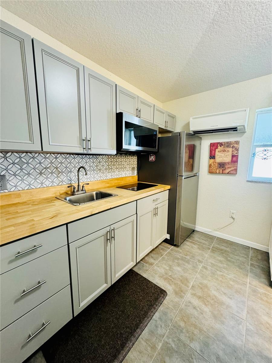 2025 ST GEORGE DR, DAVENPORT, FL, 33837