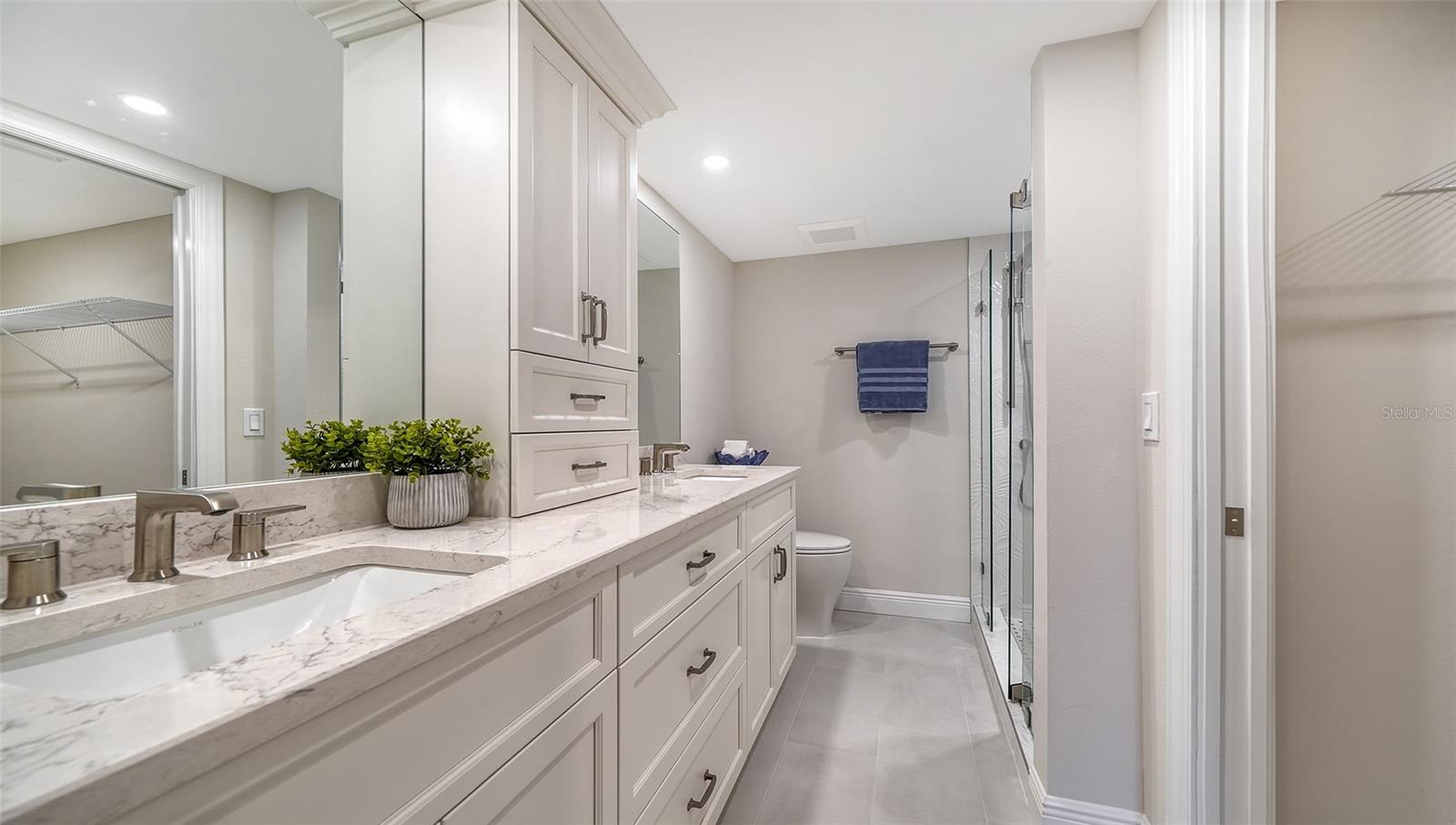 5760 MIDNIGHT PASS RD #307D, SARASOTA, FL, 34242