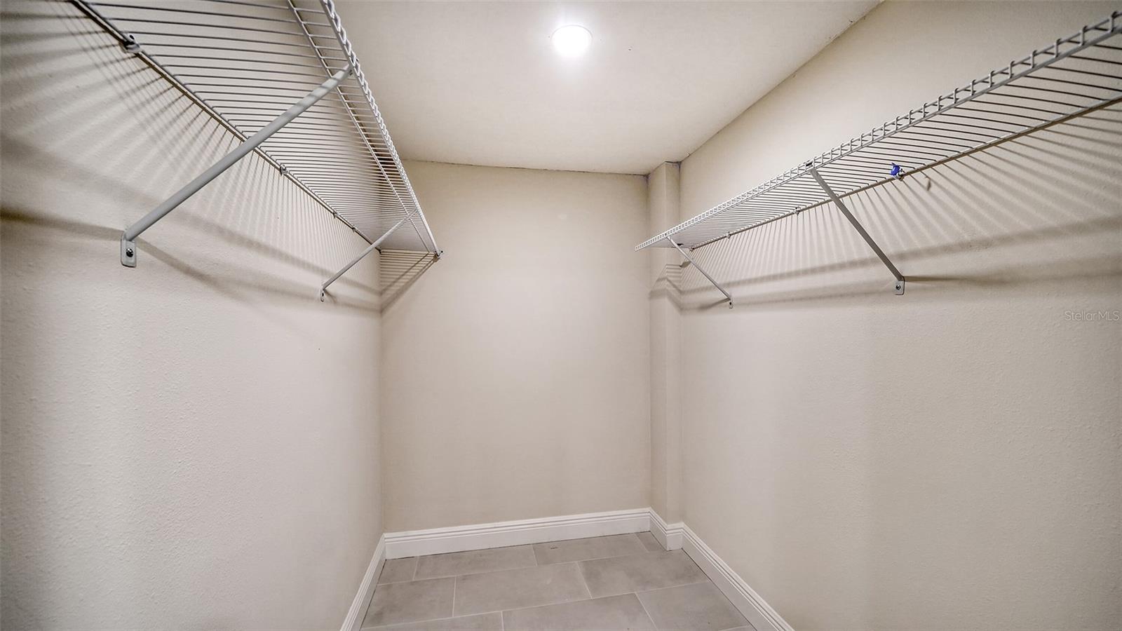 5760 MIDNIGHT PASS RD #307D, SARASOTA, FL, 34242