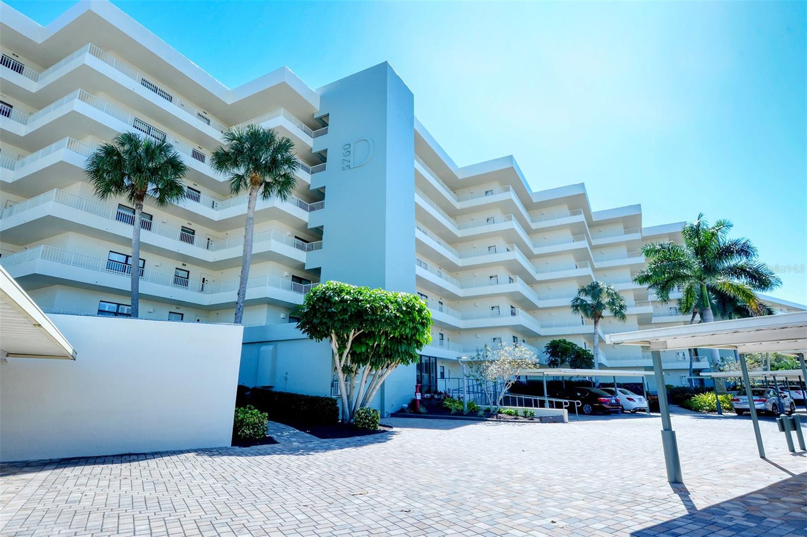 5760 MIDNIGHT PASS RD #307D, SARASOTA, FL, 34242