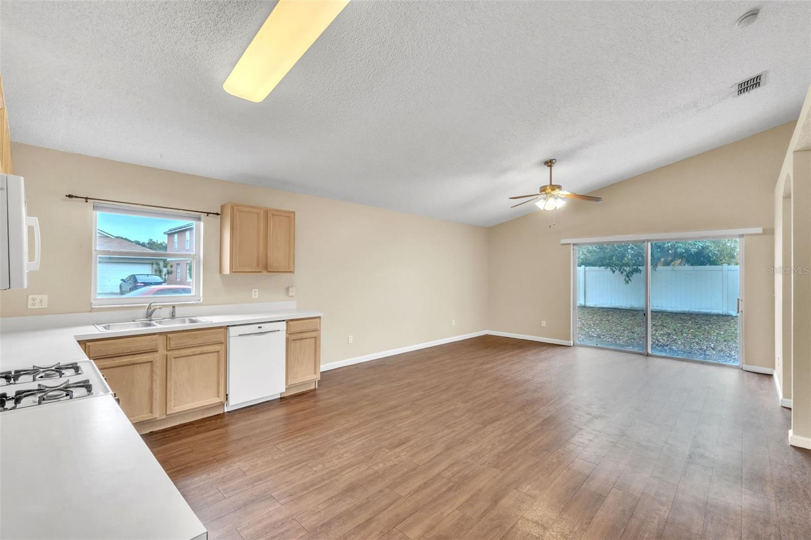 6621 BOUGANVILLEA CRESCENT DR, ORLANDO, FL, 32809