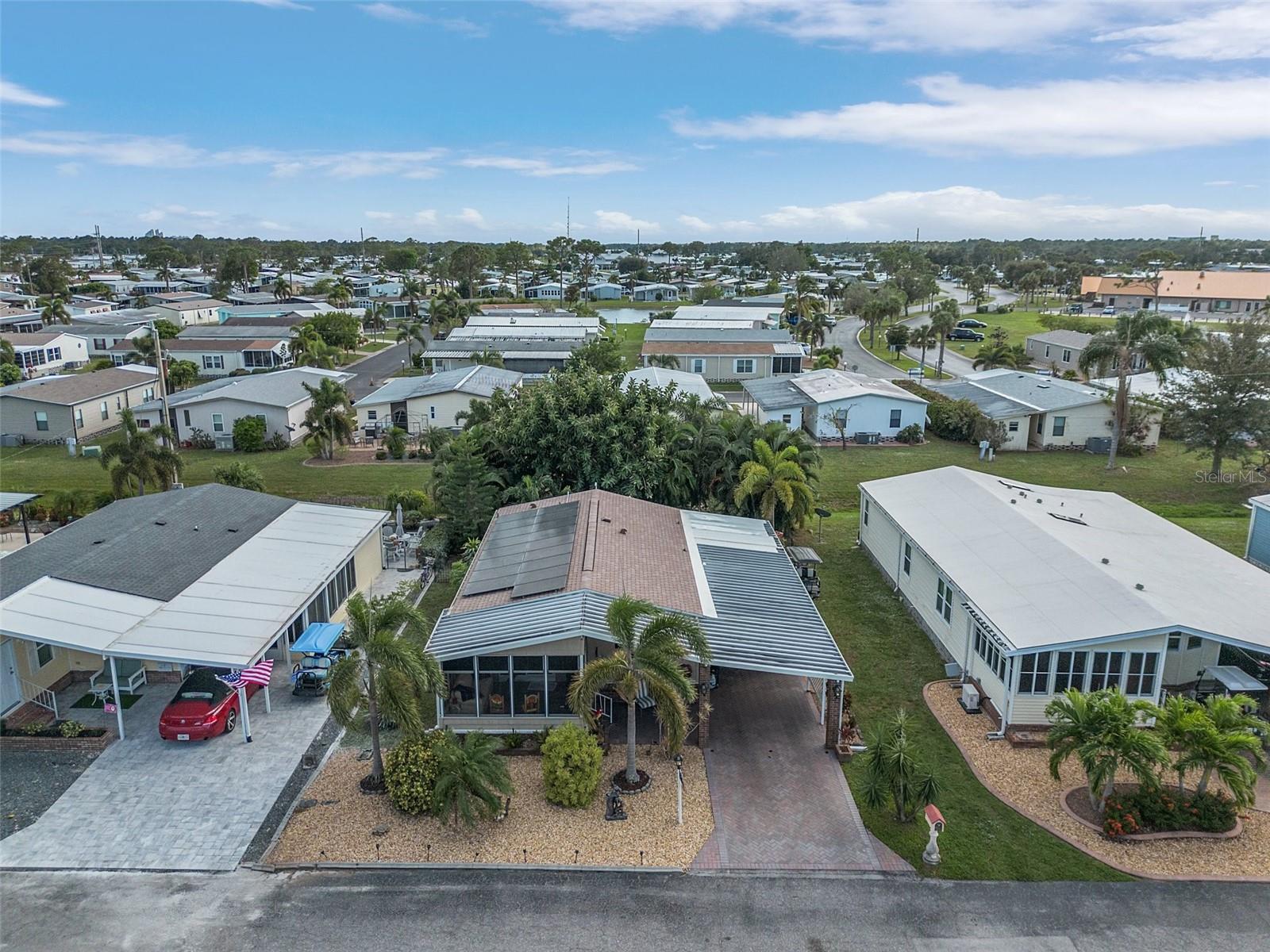 9092 FLAMINGO CIR, NORTH FORT MYERS, FL, 33903