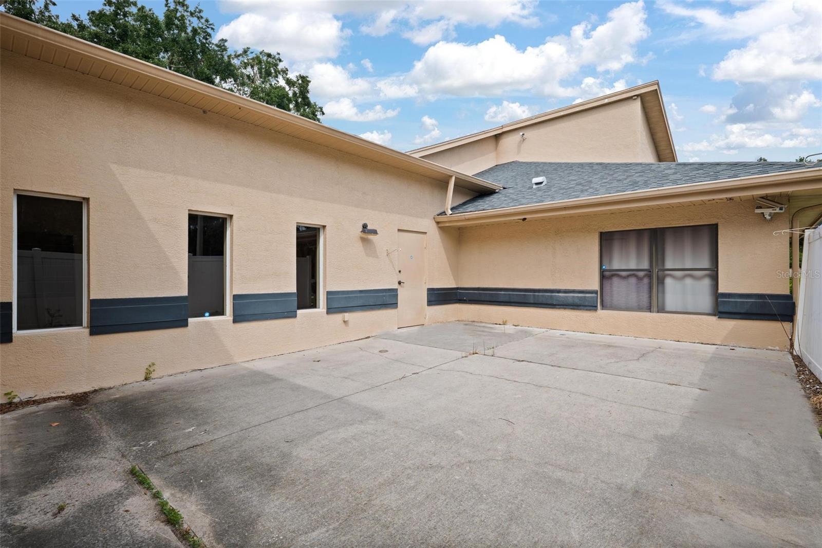 3730 TAMPA RD #3730-B, PALM HARBOR, FL, 34684