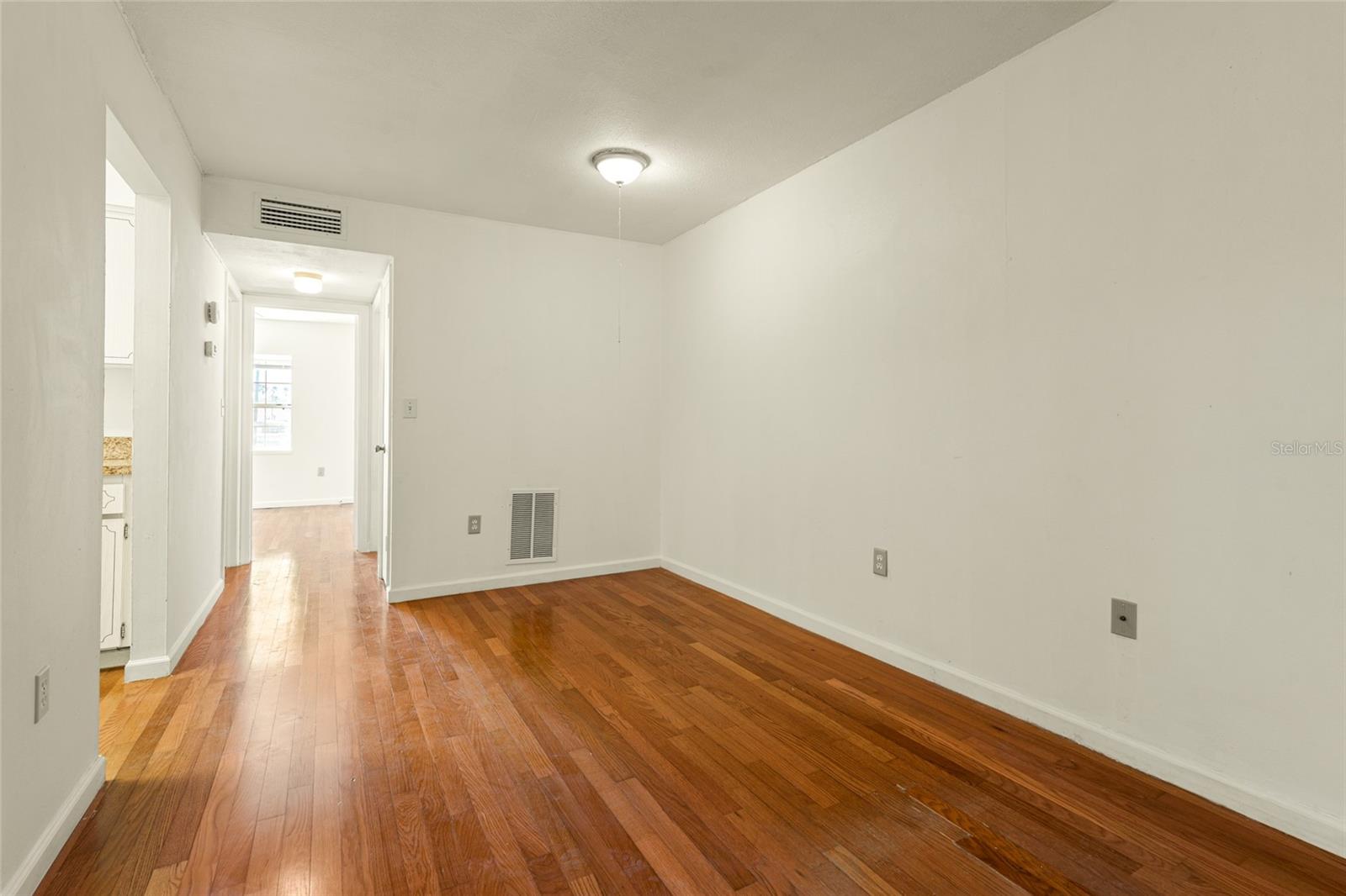 4335 AEGEAN DR #240A, TAMPA, FL, 33611
