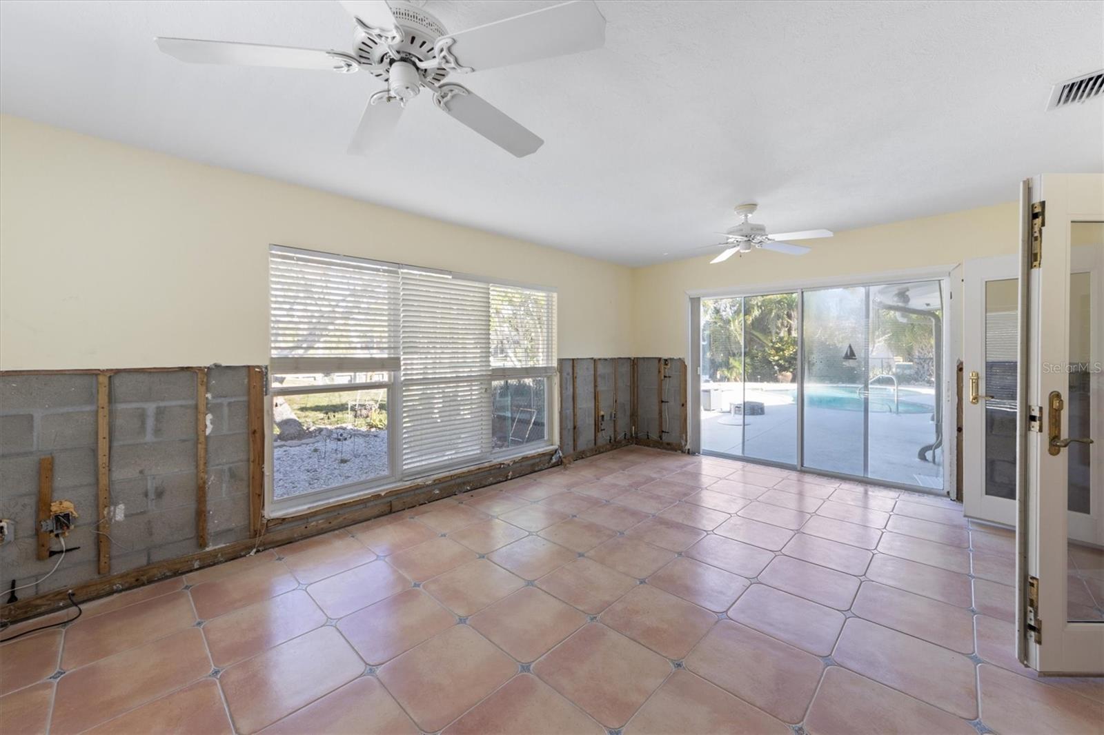 506 71ST ST, HOLMES BEACH, FL, 34217