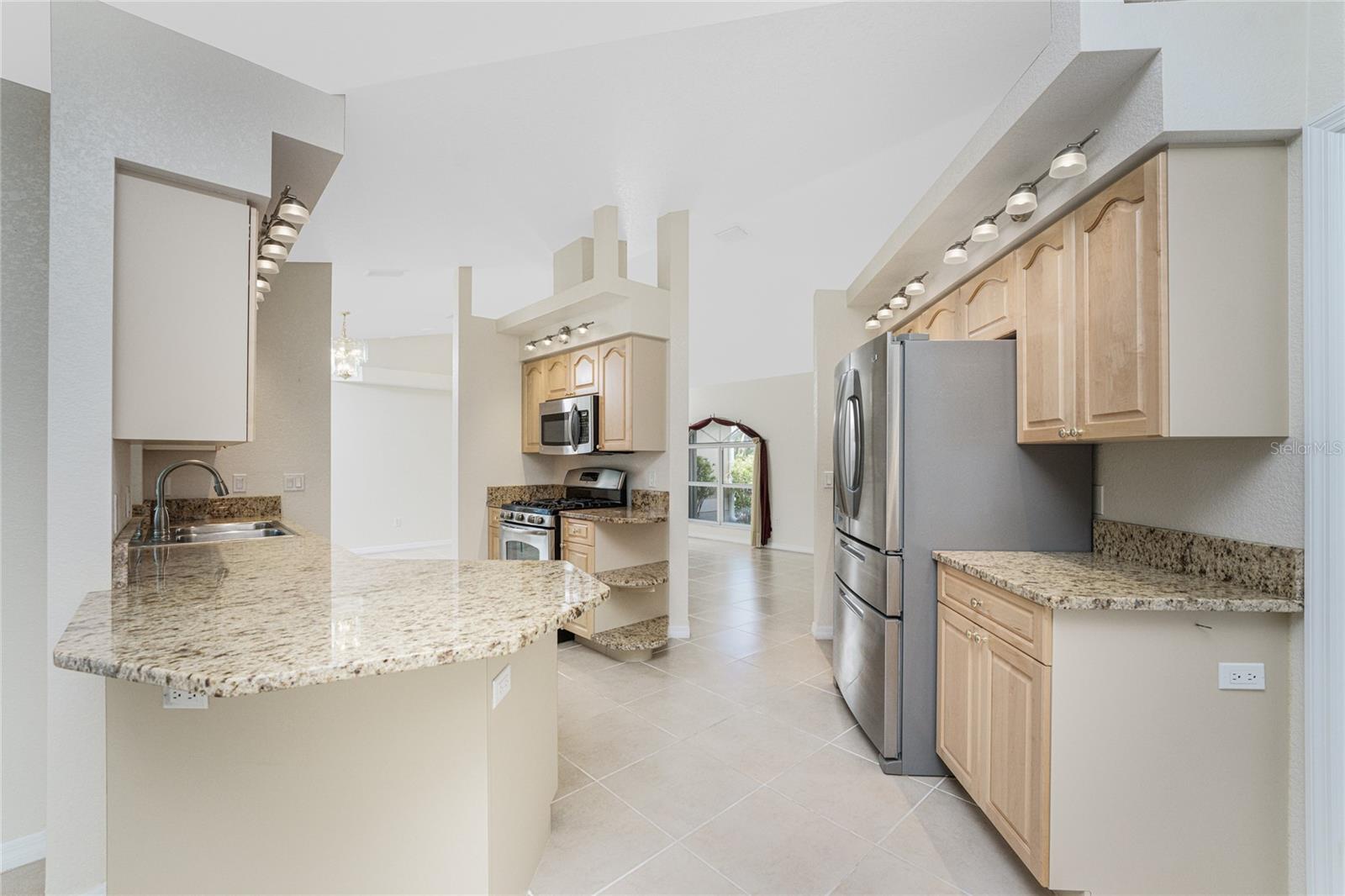 289 WHITE MARSH LN, ROTONDA WEST, FL, 33947