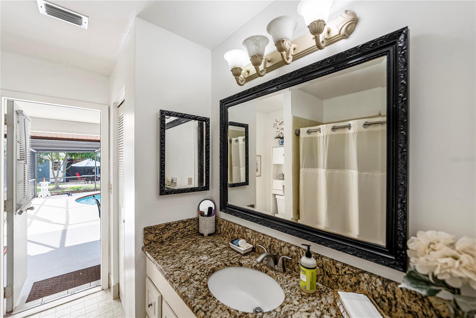 846 SE CARNIVAL AVE, PORT SAINT LUCIE, FL, 34983