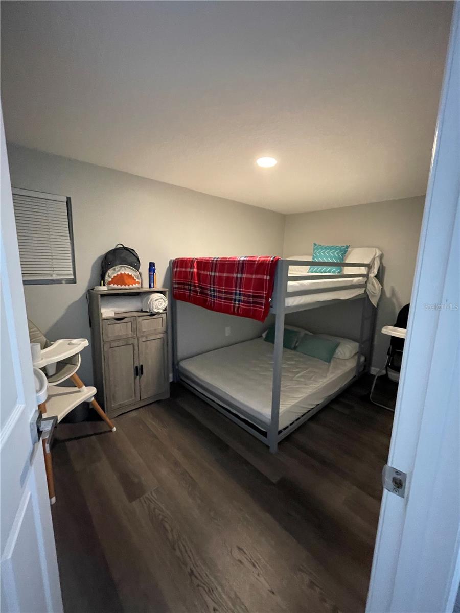8150 CHARLIN PKWY, ORLANDO, FL, 32822