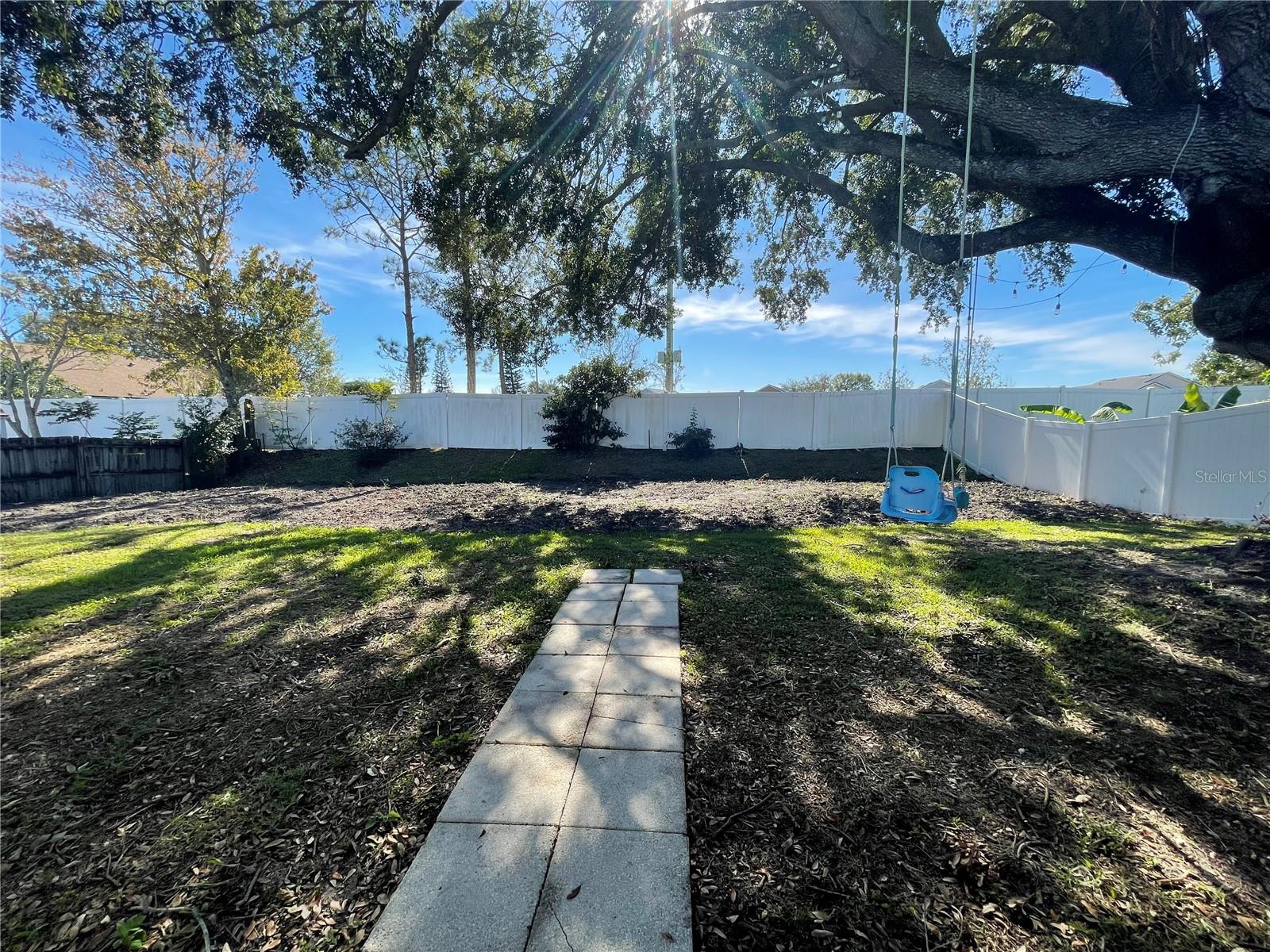 8150 CHARLIN PKWY, ORLANDO, FL, 32822
