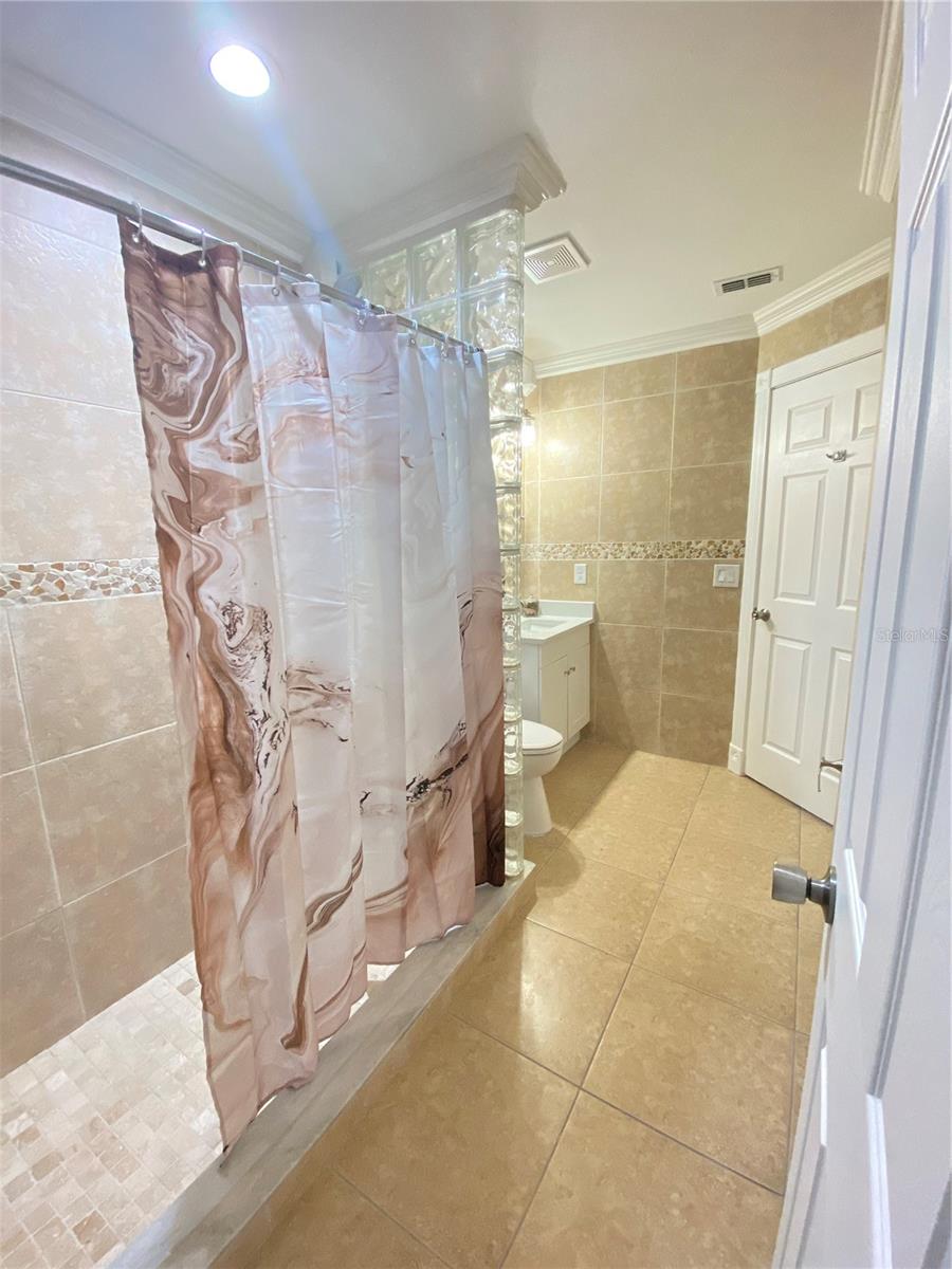 2907 DELCREST DR, ORLANDO, FL, 32817