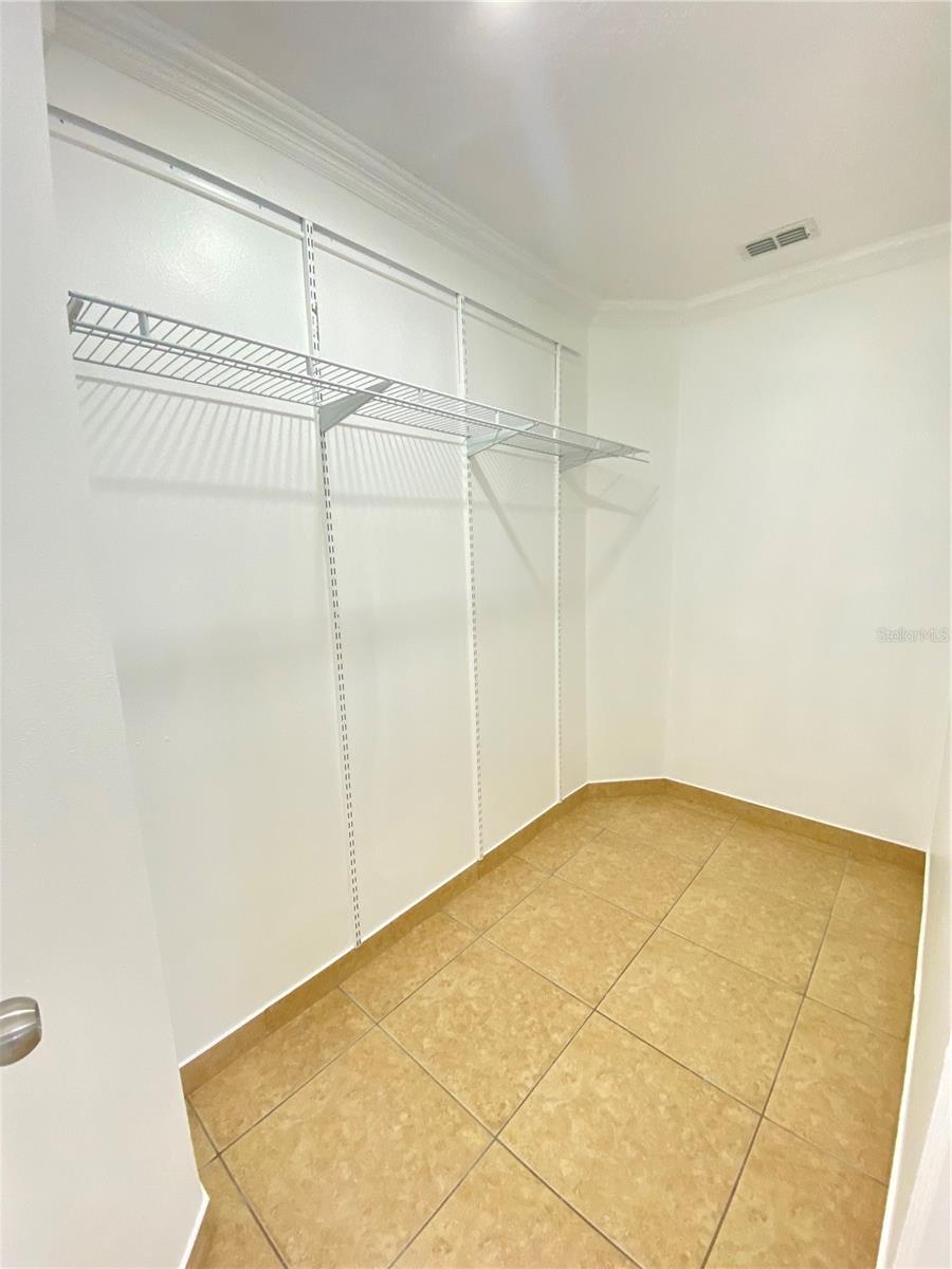 2907 DELCREST DR, ORLANDO, FL, 32817