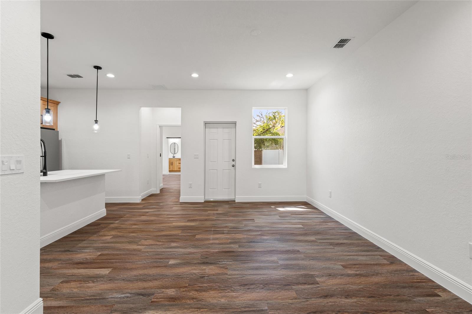 2503 E 19TH AVE, TAMPA, FL, 33605