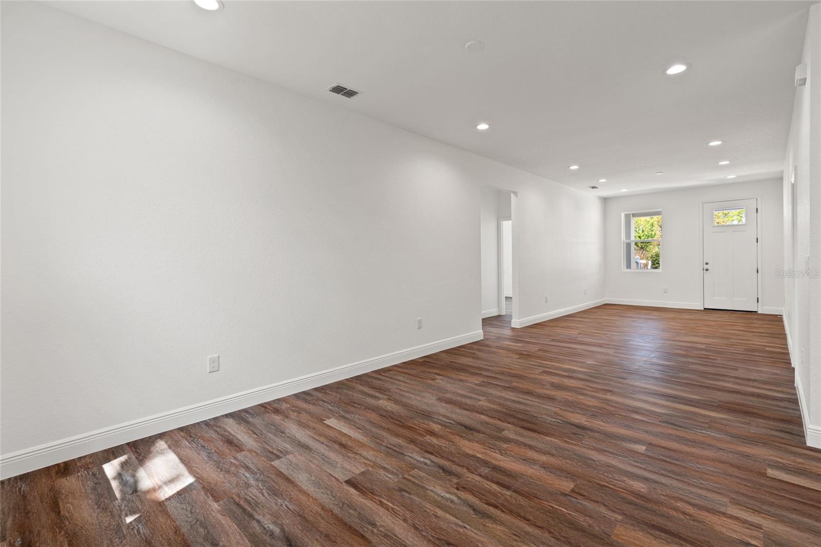 2503 E 19TH AVE, TAMPA, FL, 33605
