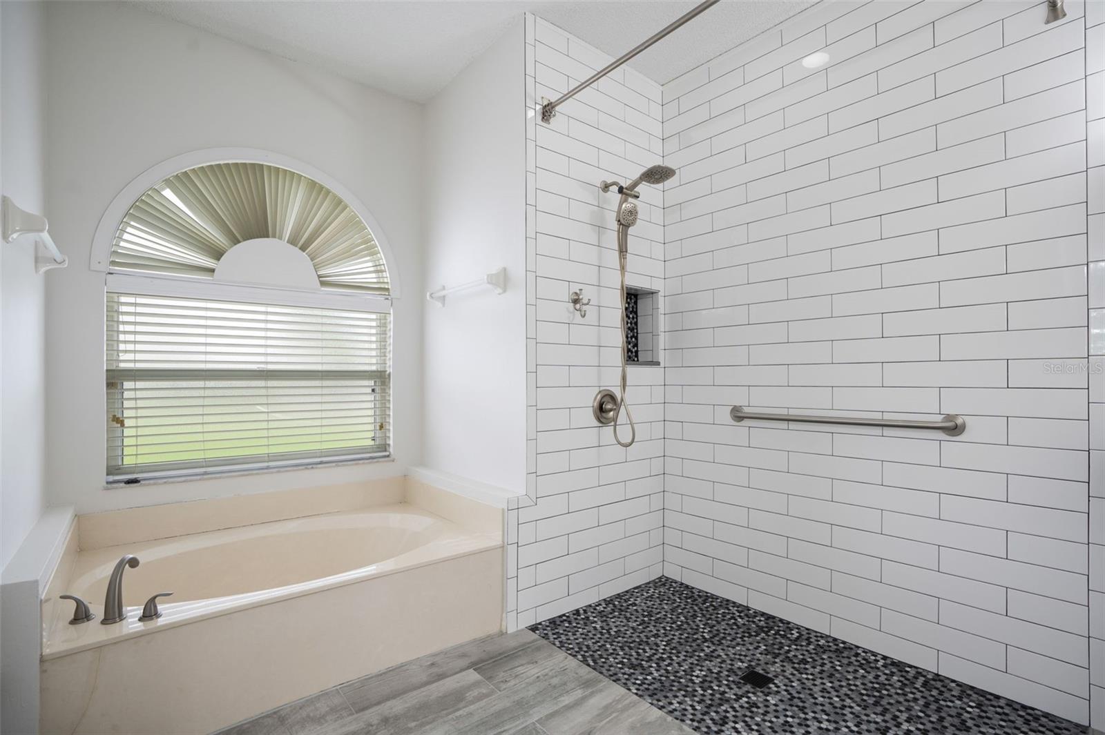 6929 STETSON STREET CIR, SARASOTA, FL, 34243