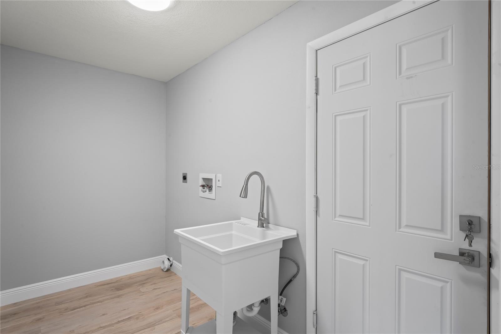 8312 ROXBORO DR, HUDSON, FL, 34667