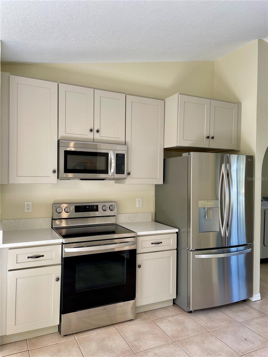 10448 CANARY AVE, WEEKI WACHEE, FL, 34613