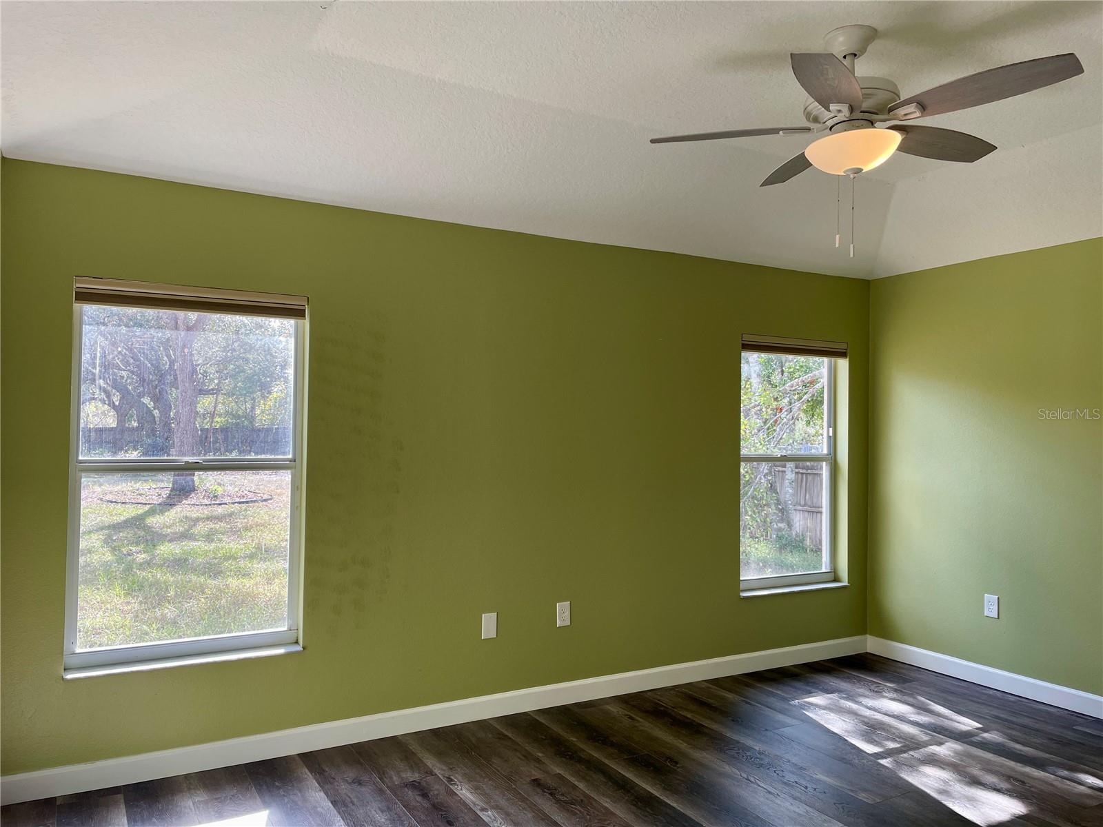 10448 CANARY AVE, WEEKI WACHEE, FL, 34613