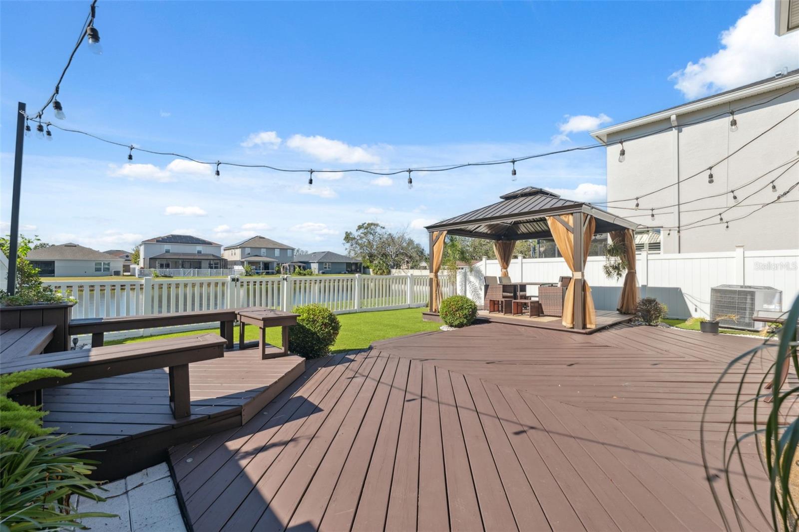 10721 SOUTHERN FOREST DR, RIVERVIEW, FL, 33578