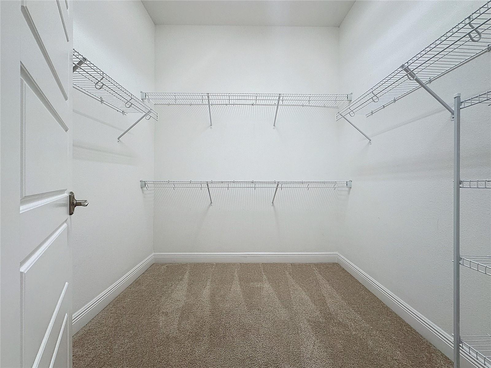 10090 SUNNIFA ALY, ORLANDO, FL, 32832