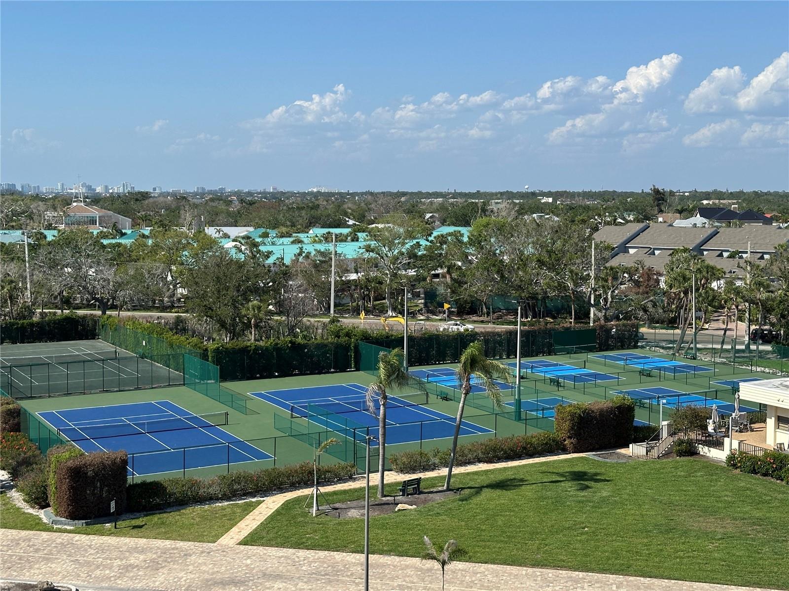5770 MIDNIGHT PASS RD #705C, SARASOTA, FL, 34242