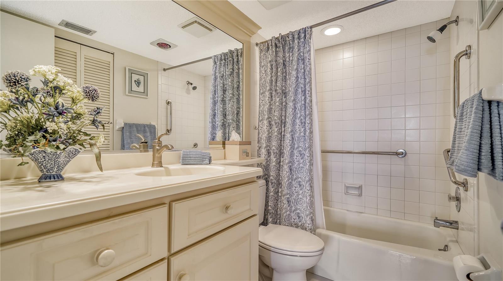 5770 MIDNIGHT PASS RD #705C, SARASOTA, FL, 34242