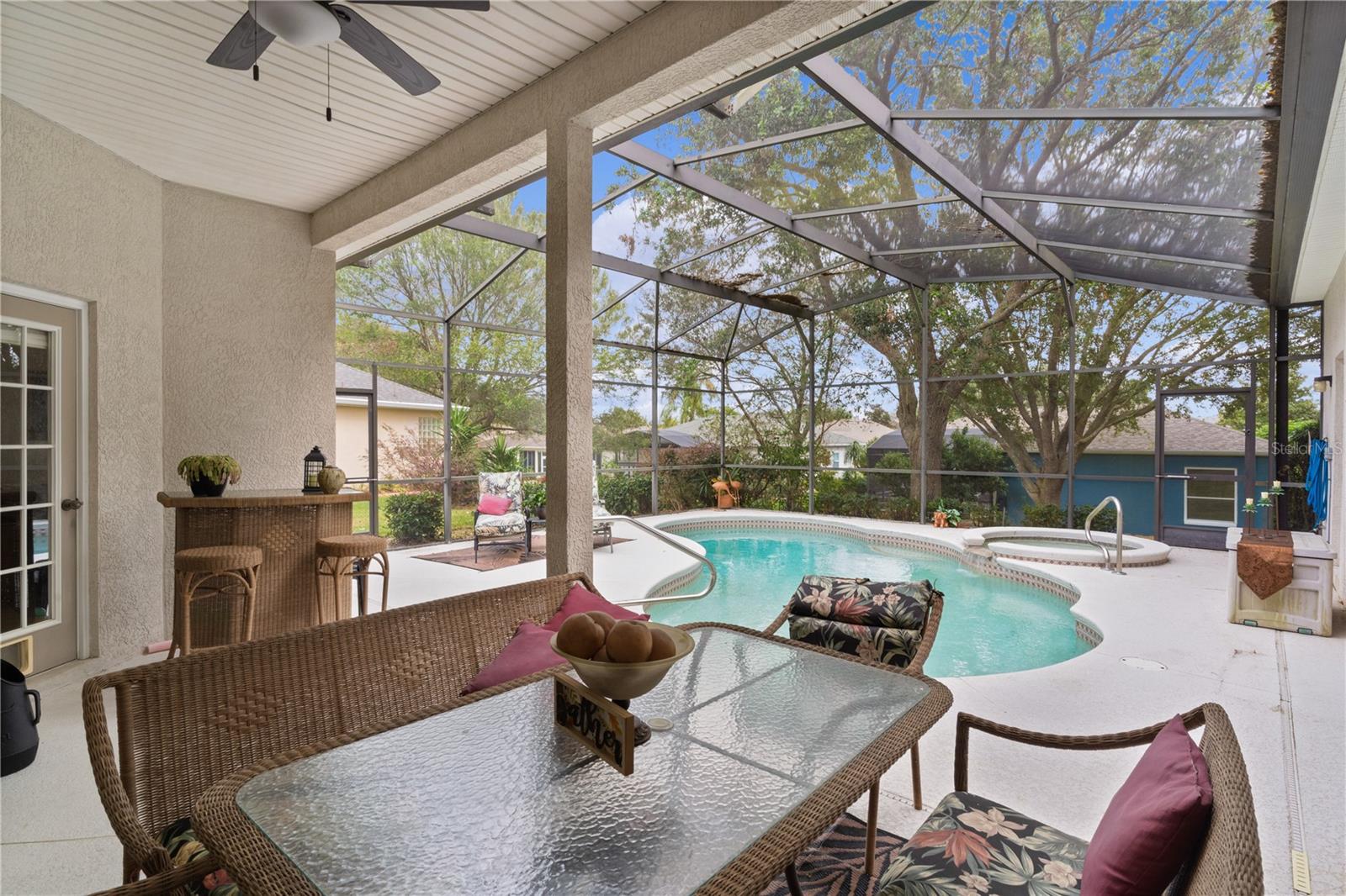 4912 SAWGRASS LAKE CIR, LEESBURG, FL, 34748